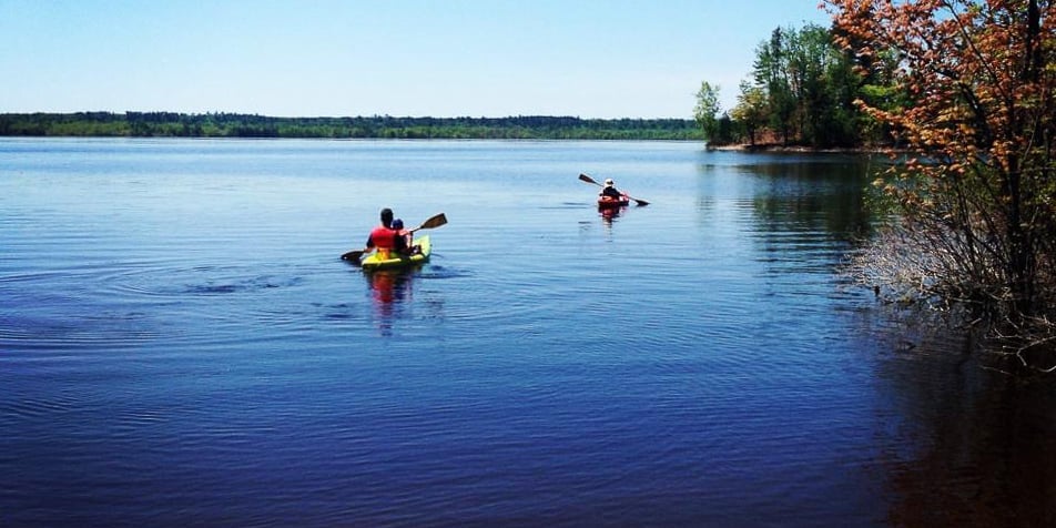 AOO Elder Paddles Ottawa with Great-Grandson